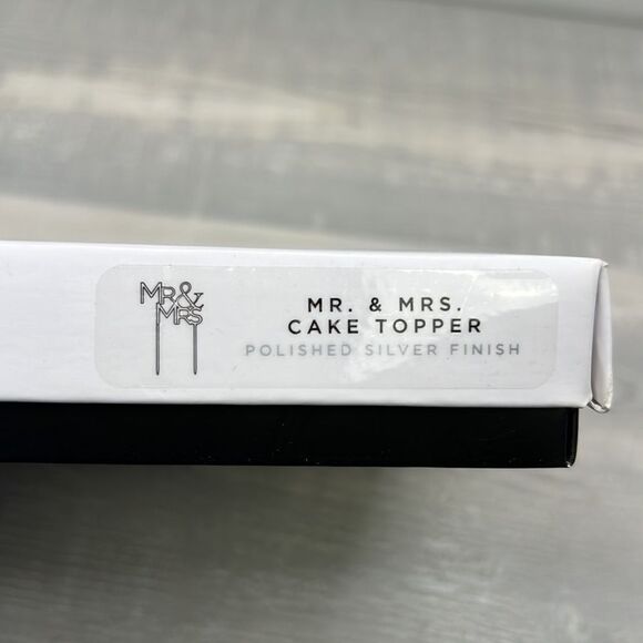 Olivia &Oliver Polished Silver Finish Mr. & Mrs. cake topper EUC - Picture 8 of 9